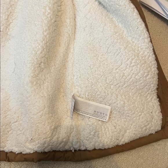 Abercrombie kids Sherpa lined parka - Picture 10 of 15